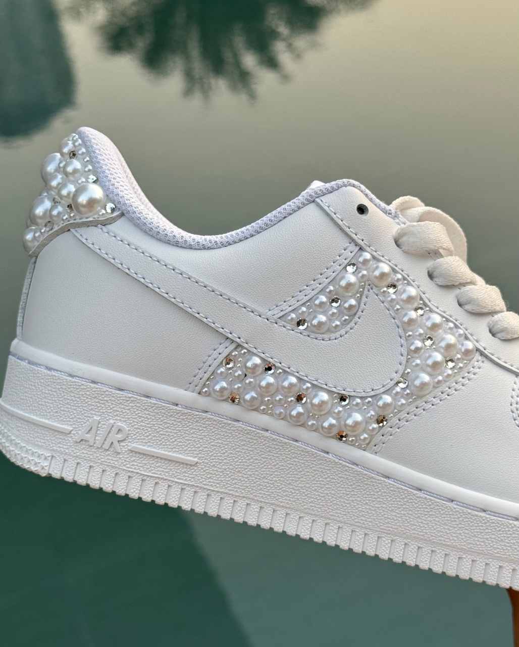 NIKE AIR FORCE 1 BRIDAL MID/BACK MIXED STONES
