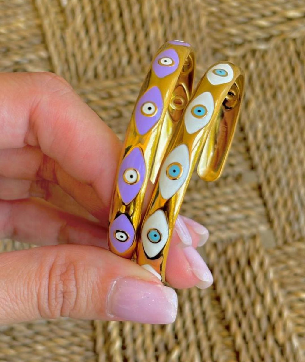 Isola Bangle – Gold with Evil Eye