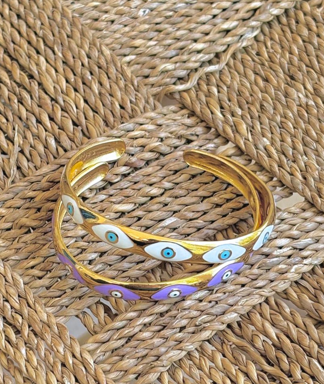 Isola Bangle – Gold with Evil Eye