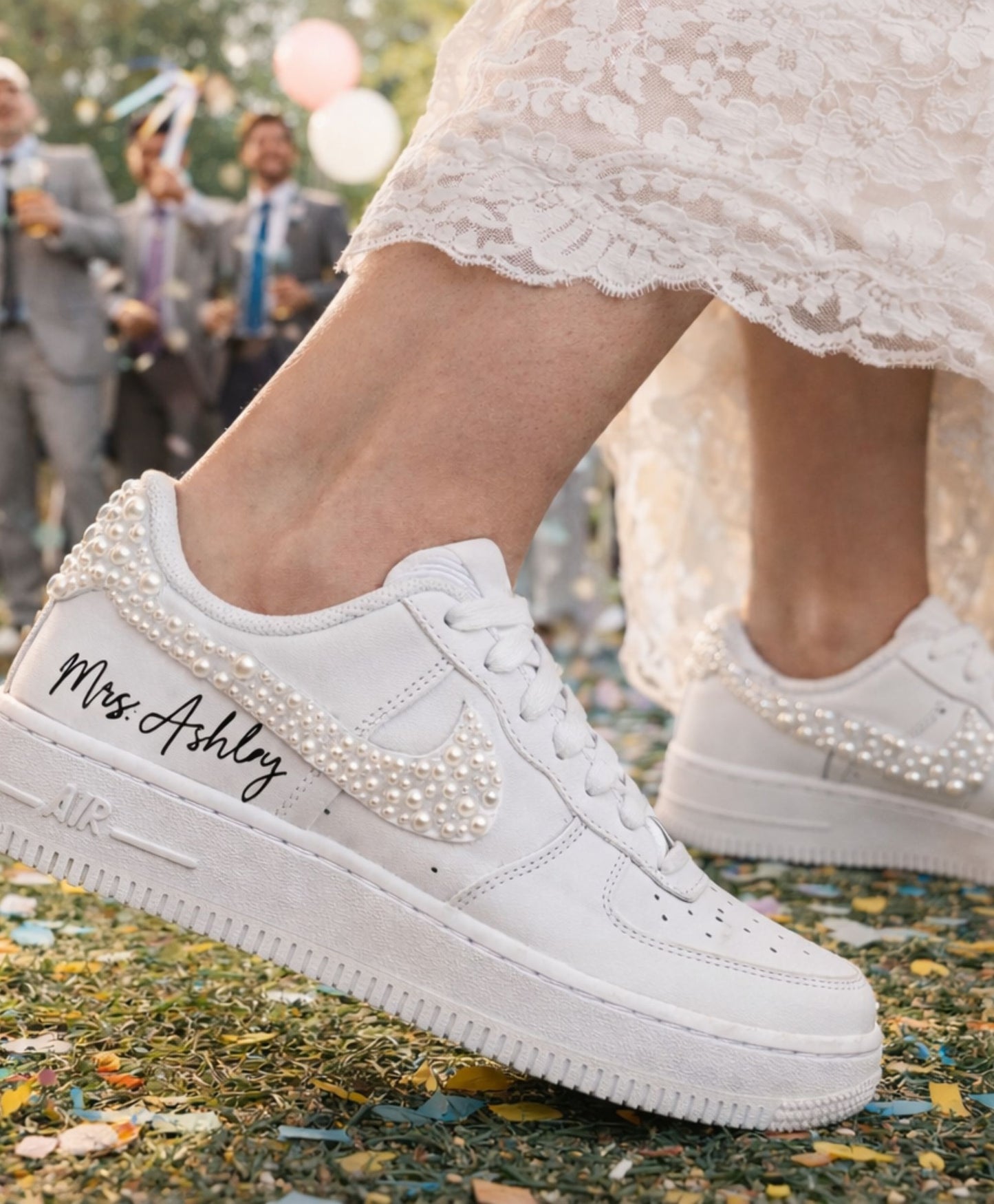 NIKE AIR FORCE 1 CUSTOM PEARLS SWOOSH & BACK