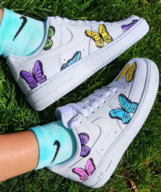 NIKE AIR FORCE 1 CUSTOM BUTTERFLIES