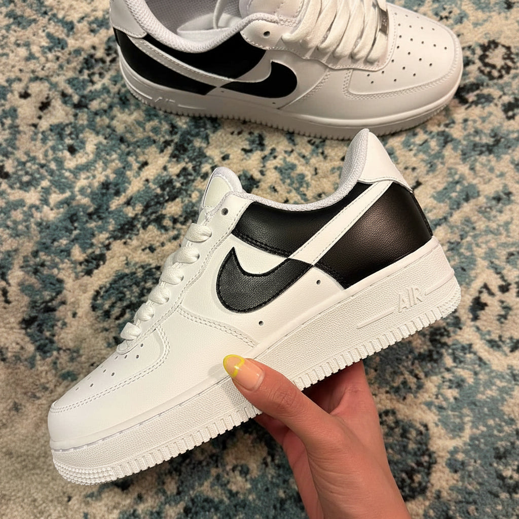 NIKE AIR FORCE 1 CUSTOM WHITE BLACK SPLIT